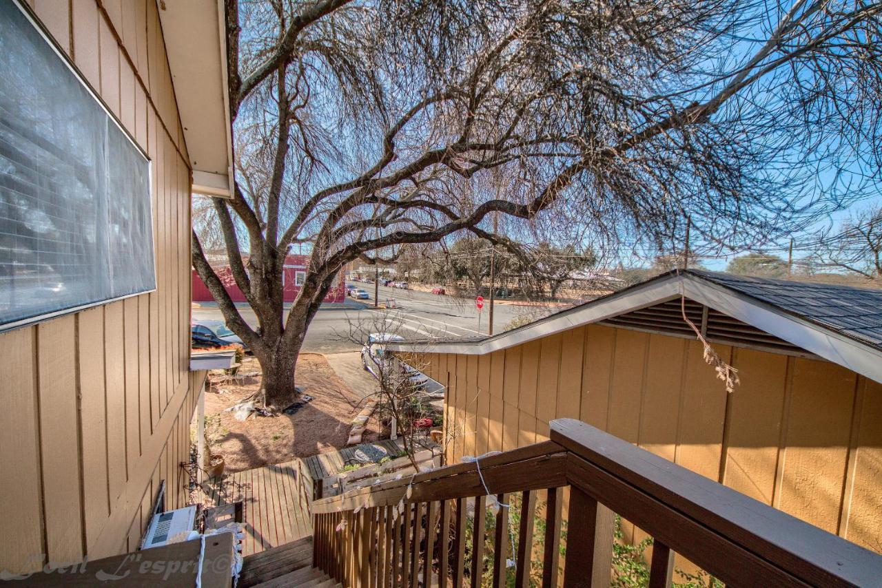 Appartamento Binky'S Nest Fredericksburg Esterno foto