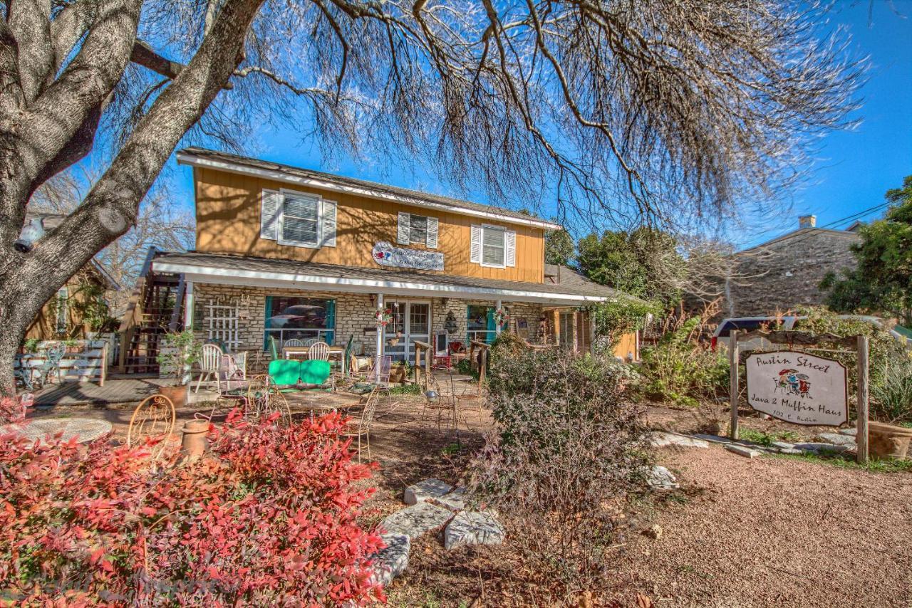 Appartamento Binky'S Nest Fredericksburg Esterno foto